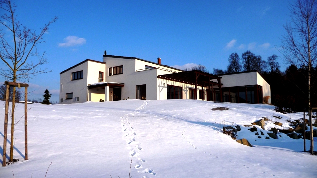 Villa in de winter, binnenzwembad, Tsjechische Republiek.